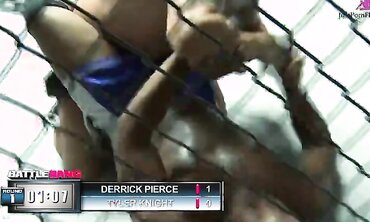 Sexy blonde Jessica Moorev fucked with MMA fighter