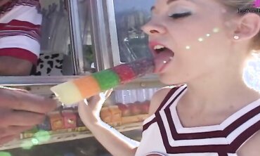 Cute Blonde Cindy Loo Gets Fucked in Her Tight Pussy