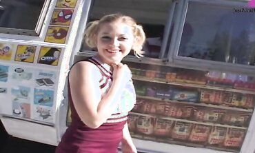 Cute Blonde Cindy Loo Gets Fucked in Her Tight Pussy
