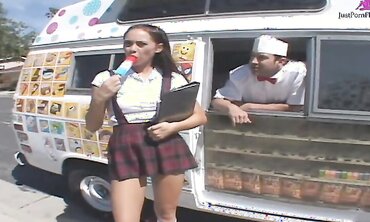 Jessica Valentino Gets Banged By The Ice Cream Man