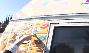 Summer Bailey Always Has Ice Cream Before Sex