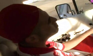 Allyssa Hall Bangs Her Mouth With Ice Cream Before Sex