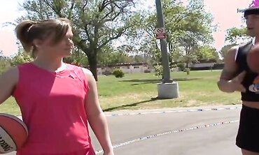 Cassidy Essence Fucks Her Coach After Her Hoop Lesson
