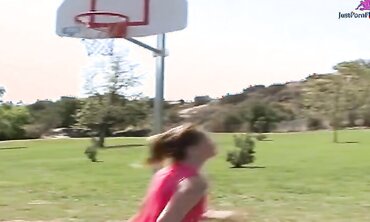 Cassidy Essence Fucks Her Coach After Her Hoop Lesson