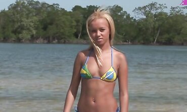 Brazilian Barbie Banks Gets DP'd In The Water