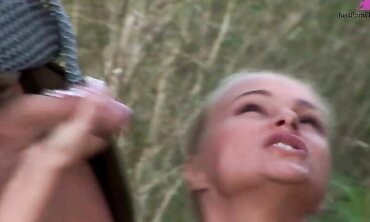 Nikki Sun Gets Double Penetrated By Two Knights In This GOT Era Scene