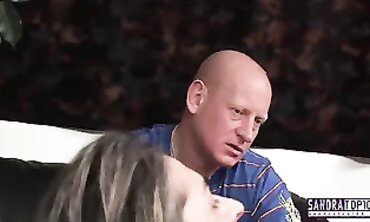 Valery Summer und Tony James in einer sinnlichen Orgie