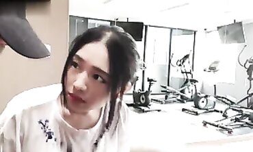 Chinese Gym Bunnies Pulverized in Every Stance