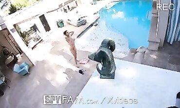 SpyFAM: Stepdaughter Addict Takes on Her Stepdad in Hardcore Sex