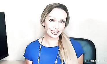 Sinful Seduction: Amber Jayne and Kira Queen