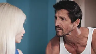 Blonde Stepdaughter Kiara Cole Gets Drilled by Stepdad