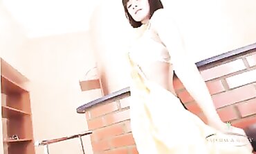 Alina Solo Masturbation