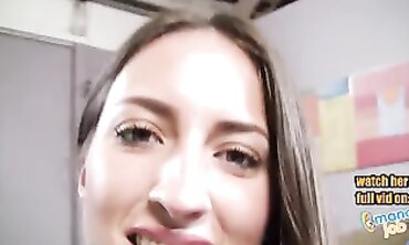 POV Handjob: Lizz Talks Dirty During a Messy Finish
