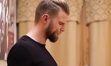Emma Mommy: Blonde MILF Banged by barely legal Stud