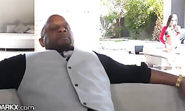 Gianna Dior Takes a BBC Blowjob Then Gets Pounded by Prince Yahshua