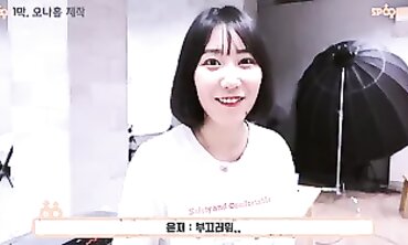 Korean Beauty Enjoes 69 and Bisexual Action