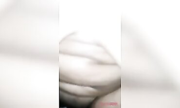 Mi Vecina Negra Cobra 15 USD por una Escena Hardcore sin Condón