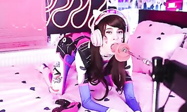 Overwatch D.Va Cosplay Rides a Fucking Machine