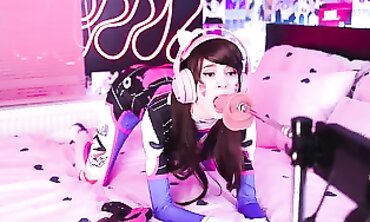 Overwatch D.Va Cosplay Rides a Fucking Machine