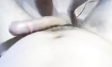 Amateur Cowgirl Blowjob and Creamy Cumshot
