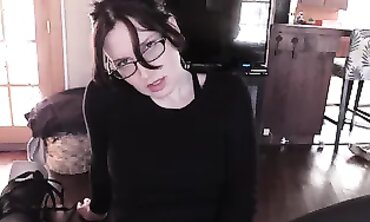 Yoga Pants Fetish - Mummy's Dirty Little Secret
