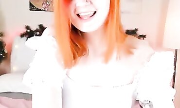 Lovely Redhead Webcam Slut Gives Deep Throat Blowjob