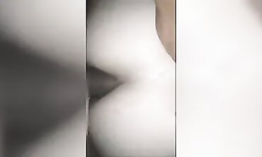 Latina MILF Candela Craves Deep Anal