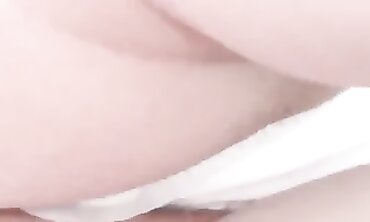Real Deep Upskirt