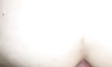 Dirty Marie Gets Anal Creampie and Farts