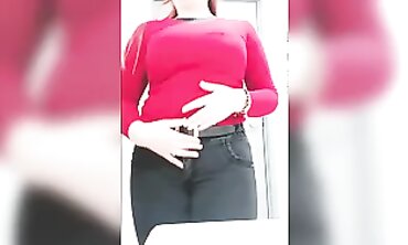 Curvy Brunette Wife Gets Double Creampie Quickie