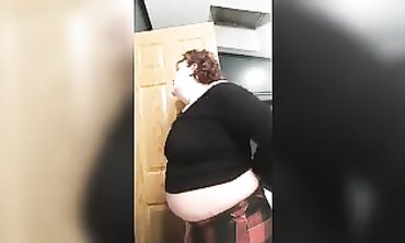 Unexperienced Cougar Gets Rough Couch Sex Then Masturbates for Cum