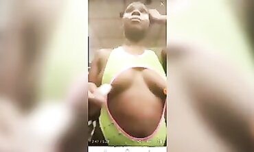 Black Strippers Perform Lingerie Striptease on Periscope