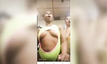 Black Strippers Perform Lingerie Striptease on Periscope