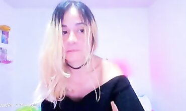 Pink's Gaping Anal Webcam Show