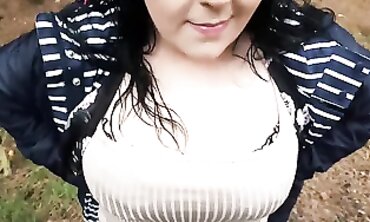 barely legal MILF Sensual Blowjob Outside - Older Mom Swallows Huge Black Dick In Public