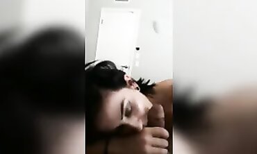 Latina Brunette Takes Big Shaft the Right Way