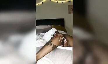 African Jewel Pawing Leads To Intense Clit Rubbing And Orgasm