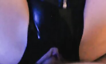 Eva Latex: Slow BDSM MILF Roleplay in Leather and Mask