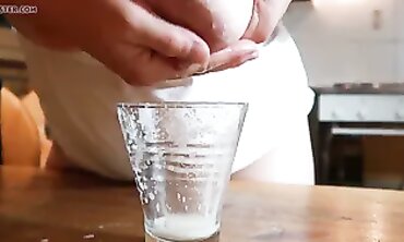 BBW Milf Lactates And Swallows Her Own Milk