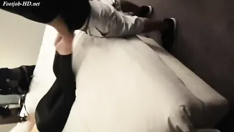 Group Spunk on Wife's Sole
