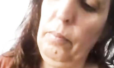 Namuslu Turbanlı Teyzenin Am Gösterisi