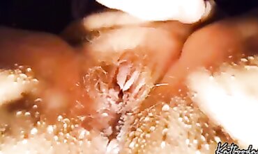 Juicy's Hairy Ash-Blonde Bush in Hardcore Action