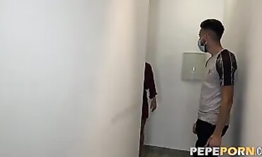 Danna Gets Her First Amateur Anal Plowing
