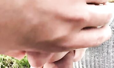 Redhead Amateur KleoModel Gets Outdoor Blowjob From Ex-Wife In Park