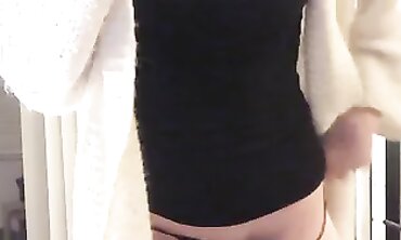 MILF Joy Smokes and Gets Off During Quarantine