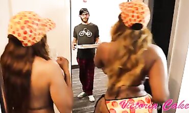 Delivery Boy Threesome: Victoria Cakes & Logan Long
