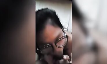 Jacquelinne Tsé - UBER Adorable Facial With Slow Motion POV
