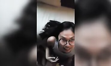 Jacquelinne Tsé - UBER Adorable Facial With Slow Motion POV