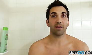 Alix Lynx, August Taylor & Donnie Rock Get It On in the Shower