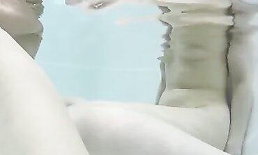 Exotic Dollhouse - Two barely legal Asian Cuties Share Bath Time Fun